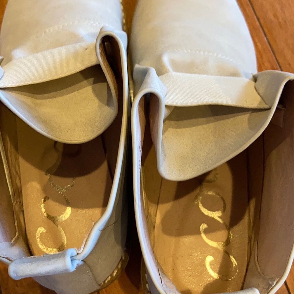 Shoes - Picture 5 of 6